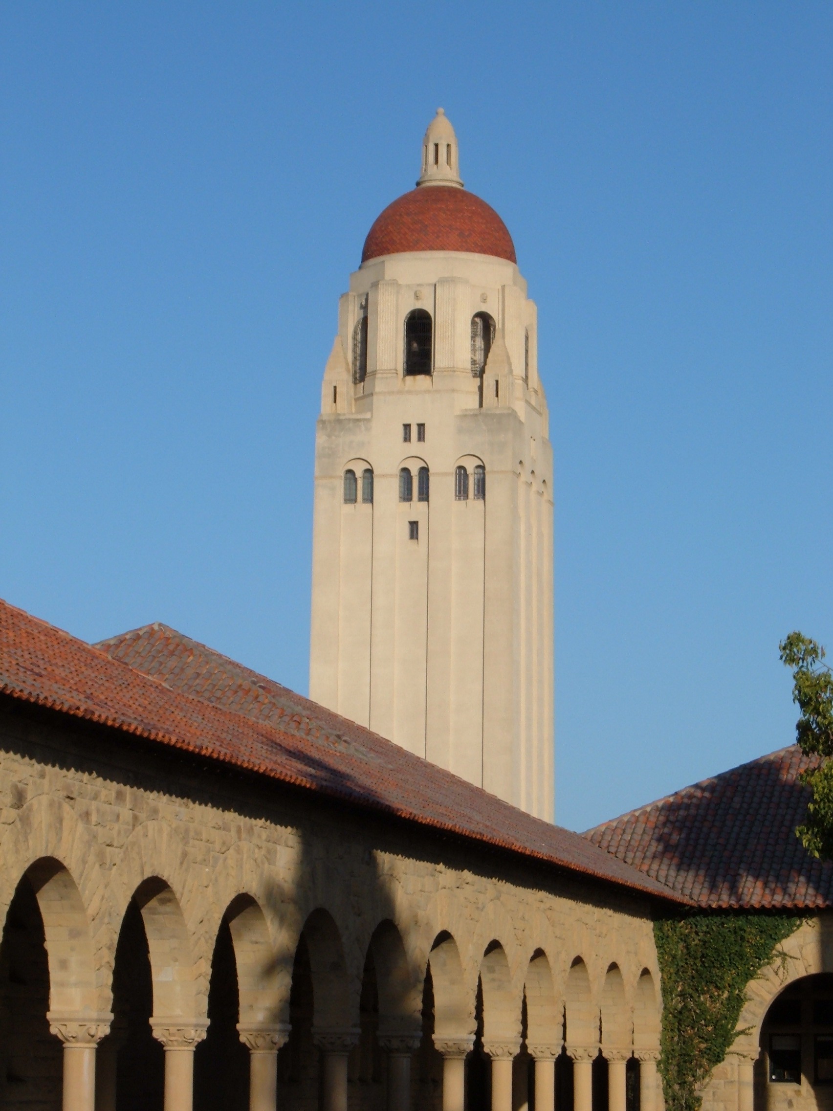 Hoover Tower: Stanford's Resident Intellectual Phallus